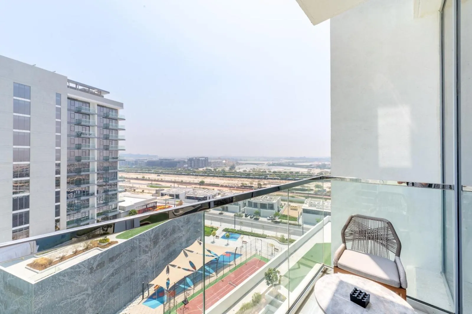 Apartment Modern 1Br For 4 With Breathtaking Lagoon Views Dubai