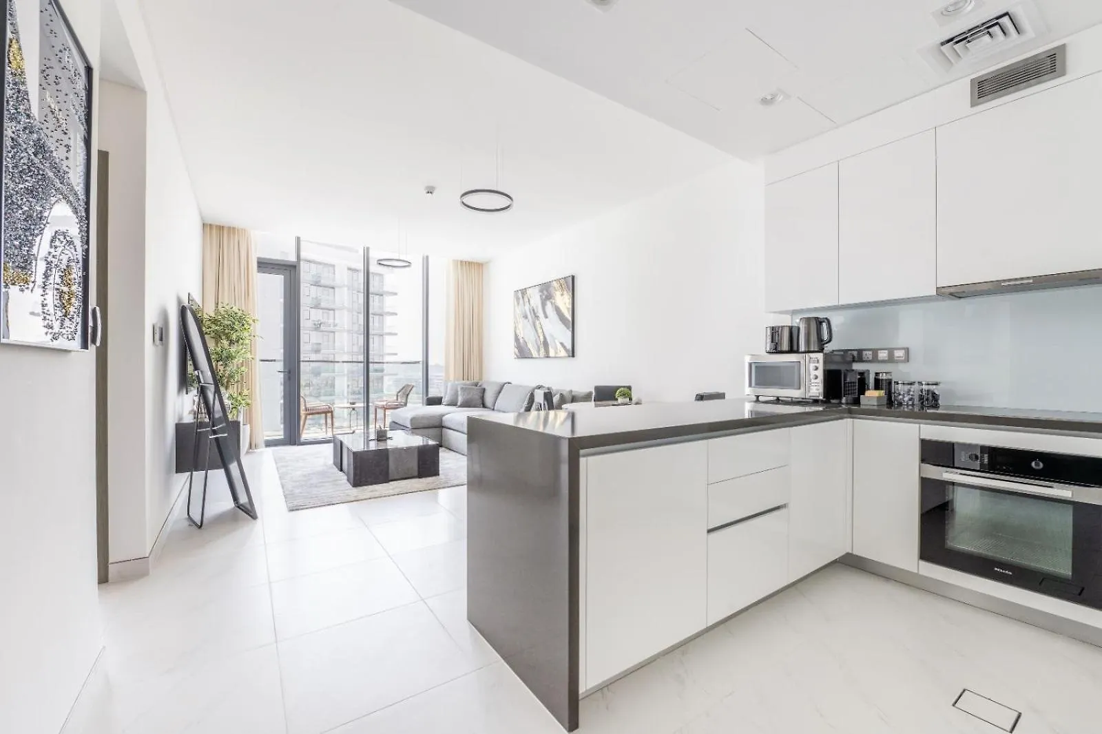 Apartment Modern 1Br For 4 With Breathtaking Lagoon Views Dubai
