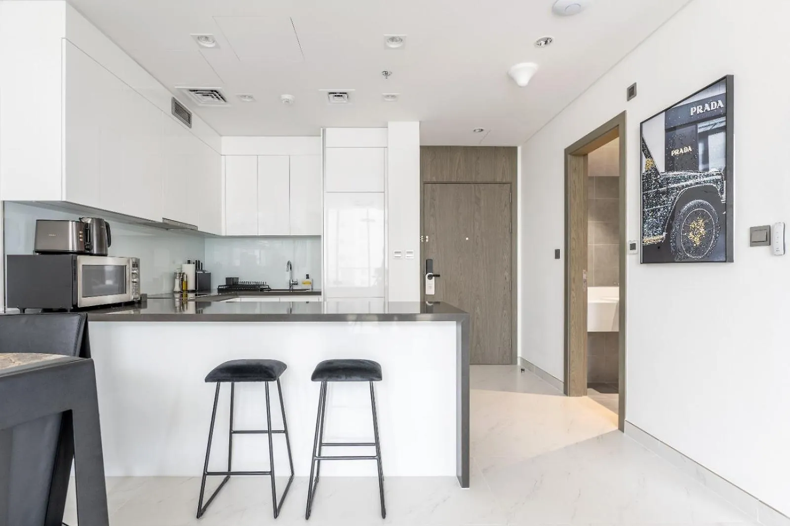 Modern 1Br For 4 With Breathtaking Lagoon Views Dubai